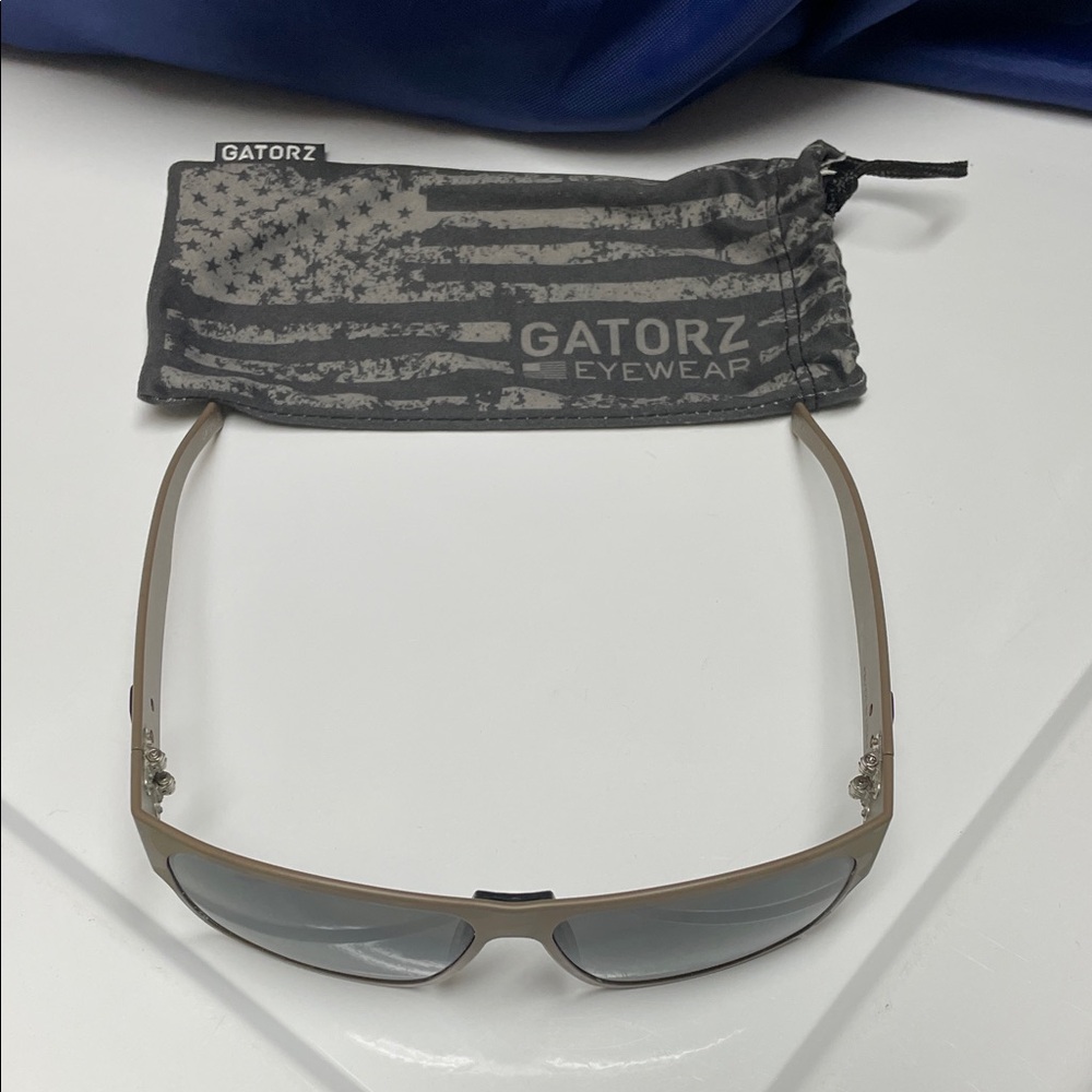 Gatorz Eyewear Delta Sunglasses with Case